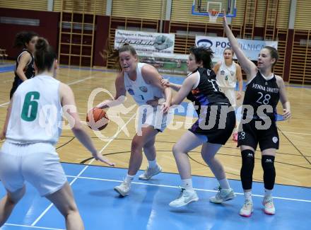 Basketball Damen Superliga. Grunddurchgang 5. Runde. KOS Celovec Damen gegen Vienna United Women. Nikolina Sofric  (KOS),  Theresa Stejskal Ninel Merkotun (Vienna United Women). Klagenfurt, 29.10.2022.
Foto: Kuess
---
pressefotos, pressefotografie, kuess, qs, qspictures, sport, bild, bilder, bilddatenbank