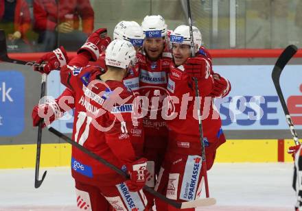 EBEL. Eishockey Bundesliga. EC KAC gegen  EC Red Bull Salzburg. Torjubel Kele Steffler, Matthew Fraser, Lukas haudum, Jesper Jensen Aabo, (KAC). Klagenfurt, am 30.10.2022.
Foto: Kuess
www.qspictures.net
---
pressefotos, pressefotografie, kuess, qs, qspictures, sport, bild, bilder, bilddatenbank