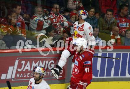 EBEL. Eishockey Bundesliga. EC KAC gegen  EC Red Bull Salzburg. Torjubel Mario Huber (Salzburg). Klagenfurt, am 30.10.2022.
Foto: Kuess
www.qspictures.net
---
pressefotos, pressefotografie, kuess, qs, qspictures, sport, bild, bilder, bilddatenbank