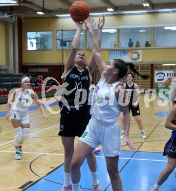 Basketball Damen Superliga. Grunddurchgang 5. Runde. KOS Celovec Damen gegen Vienna United Women.  Valentina Peulic(KOS),  Daria Biletska (Vienna United Women). Klagenfurt, 29.10.2022.
Foto: Kuess
---
pressefotos, pressefotografie, kuess, qs, qspictures, sport, bild, bilder, bilddatenbank