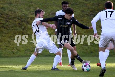 Fussball Kaerntner Liga. Koettmannsdorf gegen St. Jakob/Ros..  Patrick Rene Striednig (Koettmannsdorf),  Manuel Thomas Guggenberger  (St. Jakob). KLagenfurt, am 5.11.2022.
Foto: Kuess

---
pressefotos, pressefotografie, kuess, qs, qspictures, sport, bild, bilder, bilddatenbank