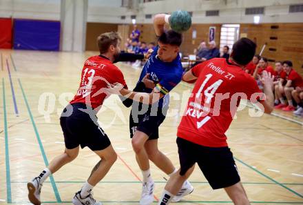 Handball. Cup. SVVW Klagenfurt gegen SC Ferlach. Huber Tobias, Suppan Markus Andreas  (Klagenfurt),  Besser Lukas Vinzenz  (Ferlach). Klagenfurt, am 5.11.2022.
Foto: Kuess


---
pressefotos, pressefotografie, kuess, qs, qspictures, sport, bild, bilder, bilddatenbank