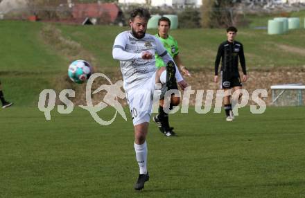 Fussball Kaerntner Liga. Koettmannsdorf gegen St. Jakob/Ros.. Patrick Rene Striednig
 (Koettmannsdorf). KLagenfurt, am 5.11.2022.
Foto: Kuess

---
pressefotos, pressefotografie, kuess, qs, qspictures, sport, bild, bilder, bilddatenbank