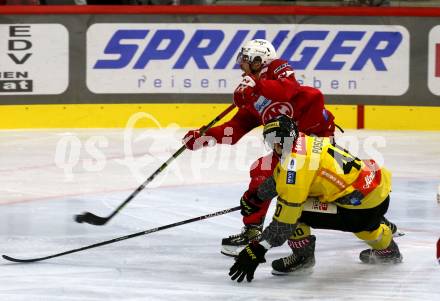 EBEL. Eishockey Bundesliga. EC KAC gegen  spusu Vienna Capitals.  Fabian Hochegger,  (KAC),    Bernhard Posch (Vienna Capitals). Klagenfurt, am 6.11.2022.
Foto: Kuess
www.qspictures.net
---
pressefotos, pressefotografie, kuess, qs, qspictures, sport, bild, bilder, bilddatenbank