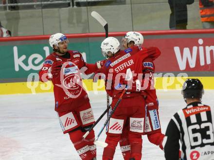 EBEL. Eishockey Bundesliga. EC KAC gegen  spusu Vienna Capitals.  Torjubel Nicholas Petersen, Kele Steffler, David Maier (KAC). Klagenfurt, am 6.11.2022.
Foto: Kuess
www.qspictures.net
---
pressefotos, pressefotografie, kuess, qs, qspictures, sport, bild, bilder, bilddatenbank