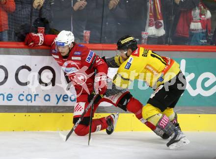 EBEL. Eishockey Bundesliga. EC KAC gegen  spusu Vienna Capitals.  David Maier, (KAC),    Sascha Bauer  (Vienna Capitals). Klagenfurt, am 6.11.2022.
Foto: Kuess
www.qspictures.net
---
pressefotos, pressefotografie, kuess, qs, qspictures, sport, bild, bilder, bilddatenbank