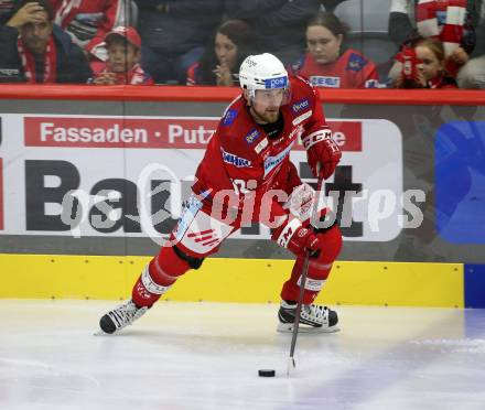 EBEL. Eishockey Bundesliga. EC KAC gegen  spusu Vienna Capitals.  Rihards Bukarts (KAC). Klagenfurt, am 6.11.2022.
Foto: Kuess
www.qspictures.net
---
pressefotos, pressefotografie, kuess, qs, qspictures, sport, bild, bilder, bilddatenbank