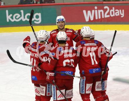 EBEL. Eishockey Bundesliga. EC KAC gegen  spusu Vienna Capitals. Torjubel Luka Gomboc, Lukas Haudum, Nicholas Petersen, (KAC). Klagenfurt, am 6.11.2022.
Foto: Kuess
www.qspictures.net
---
pressefotos, pressefotografie, kuess, qs, qspictures, sport, bild, bilder, bilddatenbank