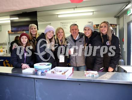 Fussball Bundesliga. SK Austria Klagenfurt gegen FC Red Bull Salzburg. MATTHIAS IMHOF  (Klagenfurt). Spielerfrauen, Matthias Imhof. Klagenfurt, am 13.11.2022.
Foto: Kuess
---
pressefotos, pressefotografie, kuess, qs, qspictures, sport, bild, bilder, bilddatenbank