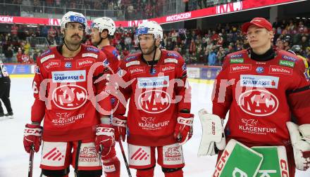 EBEL. Eishockey Bundesliga. EC KAC gegen  HC Pustertal Woelfe.  Luca Lessio, Rok Ticar, Val Usnik (KAC). Klagenfurt, am 18.11.2022.
Foto: Kuess
www.qspictures.net
---
pressefotos, pressefotografie, kuess, qs, qspictures, sport, bild, bilder, bilddatenbank