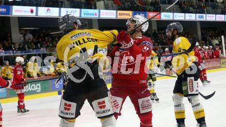 EBEL. Eishockey Bundesliga. EC KAC gegen  HC Pustertal Woelfe. Lukas Haudum,   (KAC),    Reece Kenneth Willcox (Pustertal). Klagenfurt, am 18.11.2022.
Foto: Kuess
www.qspictures.net
---
pressefotos, pressefotografie, kuess, qs, qspictures, sport, bild, bilder, bilddatenbank