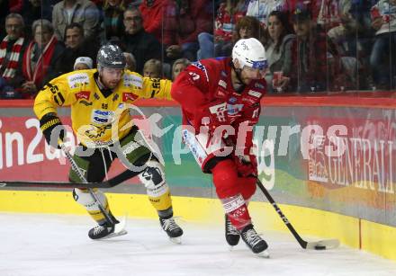 EBEL. Eishockey Bundesliga. EC KAC gegen  HC Pustertal Woelfe.  Manuel Ganahl, (KAC),    Gianluca March  (Pustertal). Klagenfurt, am 18.11.2022.
Foto: Kuess
www.qspictures.net
---
pressefotos, pressefotografie, kuess, qs, qspictures, sport, bild, bilder, bilddatenbank