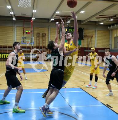 Basketball 2. Liga 2022/2023. Grunddurchgang 7. Runde.  	Woerthersee Piraten gegen  Union Deutsch Wagram Alligators.   Andreas Nuck (Piraten),  Daniel Schuch (Deutsch Wagram). Klagenfurt, am 19.11.2022.
Foto: Kuess
www.qspictures.net
---
pressefotos, pressefotografie, kuess, qs, qspictures, sport, bild, bilder, bilddatenbank