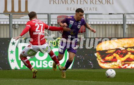 Fussball Woertherseecup. SK Austria Klagenfurt gegen GAK. Sinan Karweina, (Austria Klagenfurt),  Benjamin Rosenberger  (GAK). Klagenfurt, am 19.11.2022.
Foto: Kuess
---
pressefotos, pressefotografie, kuess, qs, qspictures, sport, bild, bilder, bilddatenbank