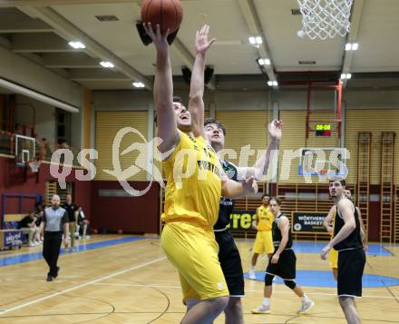 Basketball 2. Liga 2022/2023. Grunddurchgang 7. Runde.  	Woerthersee Piraten gegen  Union Deutsch Wagram Alligators.   Andreas Nuck (Piraten), Daniel Schuch  (Deutsch Wagram). Klagenfurt, am 19.11.2022.
Foto: Kuess
www.qspictures.net
---
pressefotos, pressefotografie, kuess, qs, qspictures, sport, bild, bilder, bilddatenbank