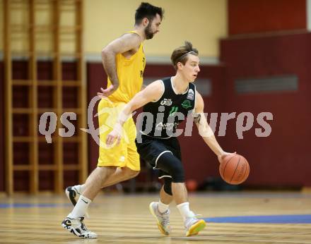 Basketball 2. Liga 2022/2023. Grunddurchgang 7. Runde.  	Woerthersee Piraten gegen  Union Deutsch Wagram Alligators.  Marin Sliskovic  (Piraten),  Simon Marek (Deutsch Wagram). Klagenfurt, am 19.11.2022.
Foto: Kuess
www.qspictures.net
---
pressefotos, pressefotografie, kuess, qs, qspictures, sport, bild, bilder, bilddatenbank