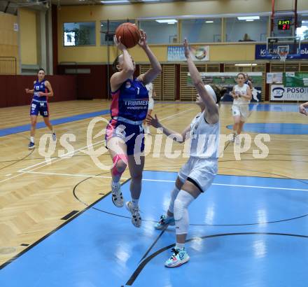 Basketball Damen Superliga. Grunddurchgang 7. Runde. KOS Celovec Damen gegen UBSC-DBBC Graz. Antonia Ronacher  (KOS),  Elisabeth Dudau (Graz). Klagenfurt, 20.11.2022.
Foto: Kuess
---
pressefotos, pressefotografie, kuess, qs, qspictures, sport, bild, bilder, bilddatenbank