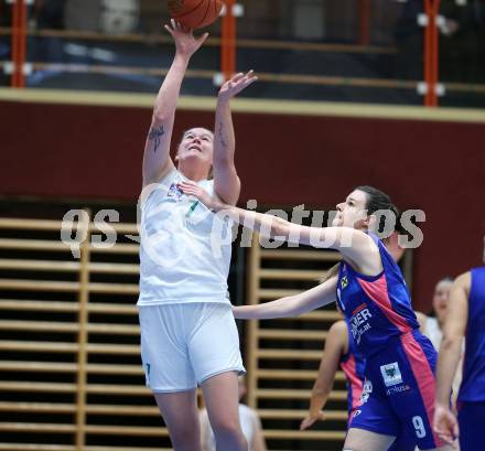 Basketball Damen Superliga. Grunddurchgang 7. Runde. KOS Celovec Damen gegen UBSC-DBBC Graz. Nikolina Sofric  (KOS),  Maria Repelnig (Graz). Klagenfurt, 20.11.2022.
Foto: Kuess
---
pressefotos, pressefotografie, kuess, qs, qspictures, sport, bild, bilder, bilddatenbank