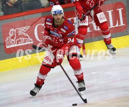 EBEL. Eishockey Bundesliga. EC KAC gegen  HK Olimpija.  Steven STrong  (KAC). Klagenfurt, am 4.12.2022.
Foto: Kuess
www.qspictures.net
---
pressefotos, pressefotografie, kuess, qs, qspictures, sport, bild, bilder, bilddatenbank