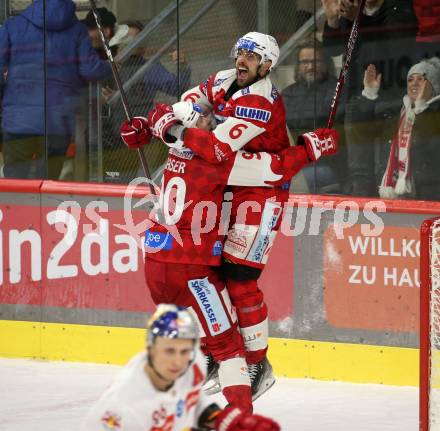 EBEL. Eishockey Bundesliga. EC KAC gegen  Salzburg.  Torjubel Lucas Lessio, Matthew Fraser (KAC). Klagenfurt, am 9.12.2022.
Foto: Kuess
www.qspictures.net
---
pressefotos, pressefotografie, kuess, qs, qspictures, sport, bild, bilder, bilddatenbank