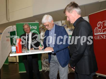 Kaernten Sport. Sportlermeeting. Vertragsunterzeichnung.    Landeshauptmann Peter Kaiser, Manfred Freitag (Kelag), Landessportdirektor Arno Arthofer.: Klagenfurt, am 16.12.2022.
Foto: Kuess

---
pressefotos, pressefotografie, kuess, qs, qspictures, sport, bild, bilder, bilddatenbank