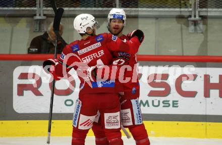 EBEL. Eishockey Bundesliga. EC KAC gegen  HC Pustertal. Torjubel Kele Steffler, Thomas Hundertpfund  (KAC). Klagenfurt, am 18.12.2022.
Foto: Kuess
www.qspictures.net
---
pressefotos, pressefotografie, kuess, qs, qspictures, sport, bild, bilder, bilddatenbank