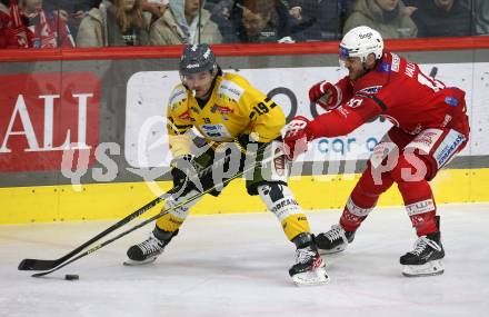 EBEL. Eishockey Bundesliga. EC KAC gegen  HC Pustertal.  Thomas Vallant, (KAC),    Dante hannoun (Pustertal). Klagenfurt, am 18.12.2022.
Foto: Kuess
www.qspictures.net
---
pressefotos, pressefotografie, kuess, qs, qspictures, sport, bild, bilder, bilddatenbank