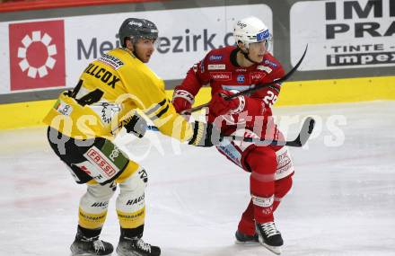 EBEL. Eishockey Bundesliga. EC KAC gegen  HC Pustertal.  Mike Zalewski,  (KAC),    Reece Kenneth Willcox (Pustertal). Klagenfurt, am 18.12.2022.
Foto: Kuess
www.qspictures.net
---
pressefotos, pressefotografie, kuess, qs, qspictures, sport, bild, bilder, bilddatenbank