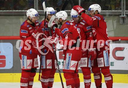 EBEL. Eishockey Bundesliga. EC KAC gegen  HC Pustertal. Torjubel Kele Steffler, Thomas Hundertpfund, Lucas Lessio, Matthew Fraser, David Maier  (KAC). Klagenfurt, am 18.12.2022.
Foto: Kuess
www.qspictures.net
---
pressefotos, pressefotografie, kuess, qs, qspictures, sport, bild, bilder, bilddatenbank