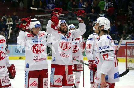 EBEL. Eishockey Bundesliga. VSV gegen KAC. Jubel Kele Steffler, Steven Strong,    (KAC). Villach, am 20.12.2022.
Foto: Kuess
www.qspictures.net
---
pressefotos, pressefotografie, kuess, qs, qspictures, sport, bild, bilder, bilddatenbank