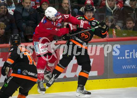 EBEL. Eishockey Bundesliga. EC KAC gegen  Moser Medical Graz99ers.  Manuel Ganahl,  (KAC),   Gustav Bouramman (Graz). Klagenfurt, am 23.12.2022.
Foto: Kuess
www.qspictures.net
---
pressefotos, pressefotografie, kuess, qs, qspictures, sport, bild, bilder, bilddatenbank