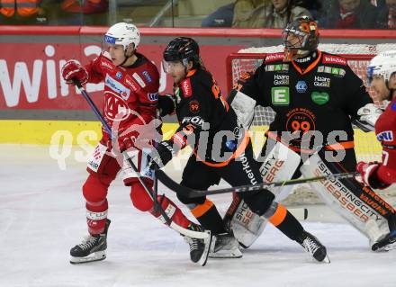 EBEL. Eishockey Bundesliga. EC KAC gegen  Moser Medical Graz99ers.  Tobias Piuk,(KAC),     Jacob Pfeffer, Christian Engstrand  (Graz). Klagenfurt, am 23.12.2022.
Foto: Kuess
www.qspictures.net
---
pressefotos, pressefotografie, kuess, qs, qspictures, sport, bild, bilder, bilddatenbank