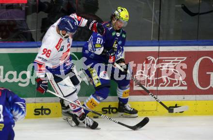 EBEL. Eishockey Bundesliga. EC VSV gegen HC TIWAG Innsbruck.   Marco Richter,  (VSV),    Jan Lattner (Innsbruck). Villach, am 26.12.2022.
Foto: Kuess
www.qspictures.net
---
pressefotos, pressefotografie, kuess, qs, qspictures, sport, bild, bilder, bilddatenbank