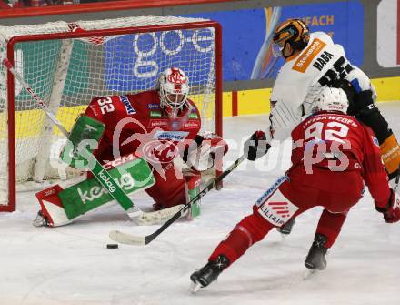 EBEL. Eishockey Bundesliga. EC KAC gegen  Steinbach Black Wings Linz. SEbastian Dahm,   (KAC),  Michael Haga  (Linz). Klagenfurt, am 30.12.2022.
Foto: Kuess
www.qspictures.net
---
pressefotos, pressefotografie, kuess, qs, qspictures, sport, bild, bilder, bilddatenbank