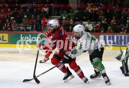 EBEL. Eishockey Bundesliga. EC KAC gegen  HK SZ Olimpija Ljubljana. Rok Ticar, (KAC),    Nik Simsic  (Ljubljana). Klagenfurt, am 3.1.2023.
Foto: Kuess
www.qspictures.net
---
pressefotos, pressefotografie, kuess, qs, qspictures, sport, bild, bilder, bilddatenbank