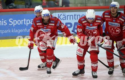 EBEL. Eishockey Bundesliga. EC KAC gegen  HK SZ Olimpija Ljubljana. Torjubel Rok Ticar, Rihards Bukarts, Clemens Unterweger  (KAC). Klagenfurt, am 3.1.2023.
Foto: Kuess
www.qspictures.net
---
pressefotos, pressefotografie, kuess, qs, qspictures, sport, bild, bilder, bilddatenbank