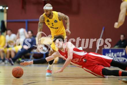 Basketball 2. Liga 2022/2023. Grunddurchgang 12. Runde. Woerthersee Piraten gegen  Upper Austrian Ballers.  Shawn L. Ray  (Piraten), Justin Sedlak  (Upper Austrian Ballers). Klagenfurt, am 7.1.2023.
Foto: Kuess
www.qspictures.net
---
pressefotos, pressefotografie, kuess, qs, qspictures, sport, bild, bilder, bilddatenbank