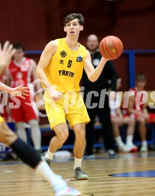 Basketball 2. Liga 2022/2023. Grunddurchgang 12. Runde. Woerthersee Piraten gegen  Upper Austrian Ballers.  Felix Leindecker  (Piraten), Klagenfurt, am 7.1.2023.
Foto: Kuess
www.qspictures.net
---
pressefotos, pressefotografie, kuess, qs, qspictures, sport, bild, bilder, bilddatenbank