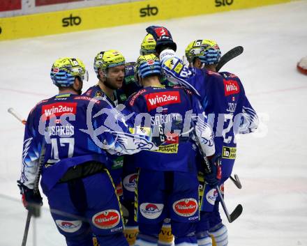 EBEL. Eishockey Bundesliga. EC VSV gegen BEMER Pioneers Vorarlberg.  Torjubel John Hughes, Robert Sabolic, Derek Joslin, Simon Despres   (VSV). Villach, am 8.1.2023
Foto: Kuess
www.qspictures.net
---
pressefotos, pressefotografie, kuess, qs, qspictures, sport, bild, bilder, bilddatenbank