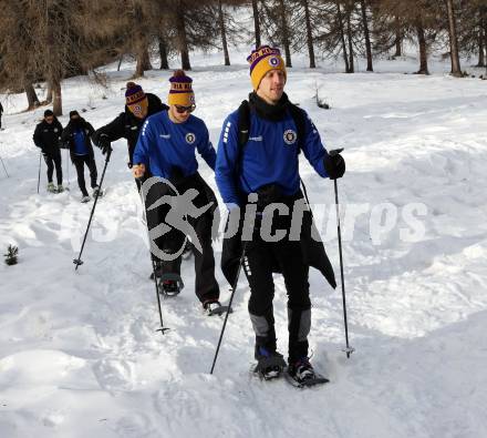 Fussball Bundesliga. Team Building Austria Klagenfurt.   Christopher Cvetko, Simon Straudi.  Bad Kleinkirchheim, am 11.1.2023.
Foto: Kuess


---
pressefotos, pressefotografie, kuess, qs, qspictures, sport, bild, bilder, bilddatenbank