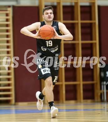 Basketball 2. Liga 2022/2023. Grunddurchgang 13. Runde.  KOS Celovec gegen  Guessing Blackbirds. Jakob Ernst  (Guessing). Klagenfurt, am 21.1.2023.
Foto: Kuess
www.qspictures.net
---
pressefotos, pressefotografie, kuess, qs, qspictures, sport, bild, bilder, bilddatenbank