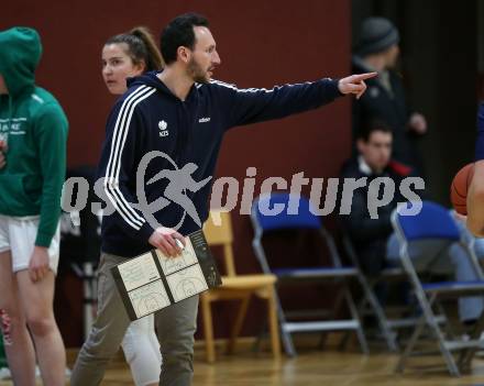 Basketball Damen Superliga. Grunddurchgang 11. Runde. KOS Celovec Damen gegen UBI Graz. Trainer Jaka Siberle  (KOS). Klagenfurt, 21.1.2023.
Foto: Kuess
---
pressefotos, pressefotografie, kuess, qs, qspictures, sport, bild, bilder, bilddatenbank