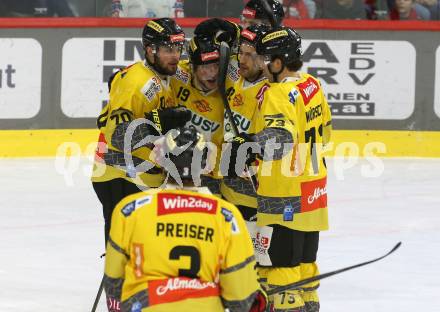 EBEL. Eishockey Bundesliga. EC KAC gegen  spusu Vienna Capitals.   Torjubel Radek Prokes, Lukas Kainz, Niklas Andre Wuerschl, Armin Preiser  (Vienna Capitals). Klagenfurt, am 27.1.2023.
Foto: Kuess
www.qspictures.net
---
pressefotos, pressefotografie, kuess, qs, qspictures, sport, bild, bilder, bilddatenbank