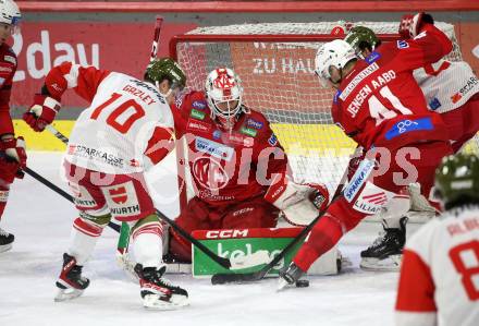 EBEL. Eishockey Bundesliga. EC KAC gegen HCB Suedtirol Alperia.   SEbastian Dahm, Jesper Jensen Aabo, (KAC),  Dustin Gazley    (Bozen). Klagenfurt, am 17.2.2023.
Foto: Kuess
www.qspictures.net
---
pressefotos, pressefotografie, kuess, qs, qspictures, sport, bild, bilder, bilddatenbank