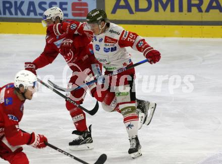 EBEL. Eishockey Bundesliga. EC KAC gegen HCB Suedtirol Alperia  Nikolaus Kraus,    (KAC),    Matt Fratin (Bozen). Klagenfurt, am 17.2.2023.
Foto: Kuess
www.qspictures.net
---
pressefotos, pressefotografie, kuess, qs, qspictures, sport, bild, bilder, bilddatenbank