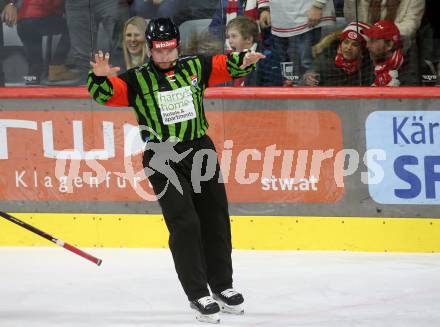 EBEL. Eishockey Bundesliga. EC KAC gegen HCB Suedtirol Alperia.  Schiedsrichter. Klagenfurt, am 17.2.2023.
Foto: Kuess
www.qspictures.net
---
pressefotos, pressefotografie, kuess, qs, qspictures, sport, bild, bilder, bilddatenbank