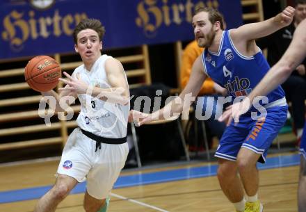 Basketball 2. Liga 2022/2023. Grunddurchgang 17. Runde.  KOS Celovec gegen Kufstein Towers. Niklas Michel (KOS),  Daniel Filipovic (Kufstein). Klagenfurt, am 18.2.2023.
Foto: Kuess
www.qspictures.net
---
pressefotos, pressefotografie, kuess, qs, qspictures, sport, bild, bilder, bilddatenbank