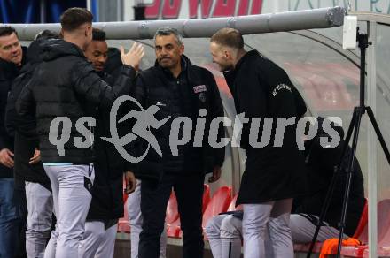 Fussball Bundesliga. SK Austria Klagenfurt gegen RZ Pellets WAC.  Jubel Trainer Robin Dutt  (WAC). Klagenfurt, am 18.2.2023.
Foto: Kuess
---
pressefotos, pressefotografie, kuess, qs, qspictures, sport, bild, bilder, bilddatenbank