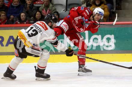 EBEL. Eishockey Bundesliga. EC KAC gegen BEMER Pioneers Vorarlberg.  Lukas Haudum,  (KAC),  Steven Birnstill    (Vorarlberg). Klagenfurt, am 21.2.2023.
Foto: Kuess
www.qspictures.net
---
pressefotos, pressefotografie, kuess, qs, qspictures, sport, bild, bilder, bilddatenbank