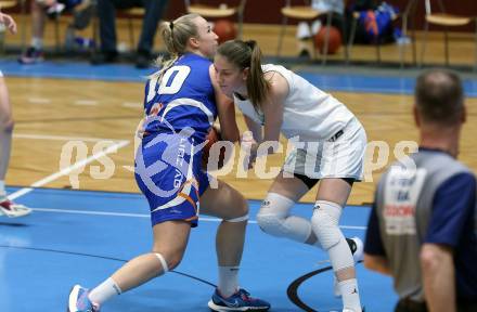 Basketball Damen Superliga. Grunddurchgang 14. Runde. KOS Celovec Damen gegen DBB LZ OOE. Lana Santelj  (KOS),  Sonja Andjelkovic (OOE). Klagenfurt, 25.2.2023.
Foto: Kuess
---
pressefotos, pressefotografie, kuess, qs, qspictures, sport, bild, bilder, bilddatenbank